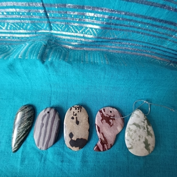 Hand Crafted Other - 𝅺1 Lot of 5 Jasper Pendants